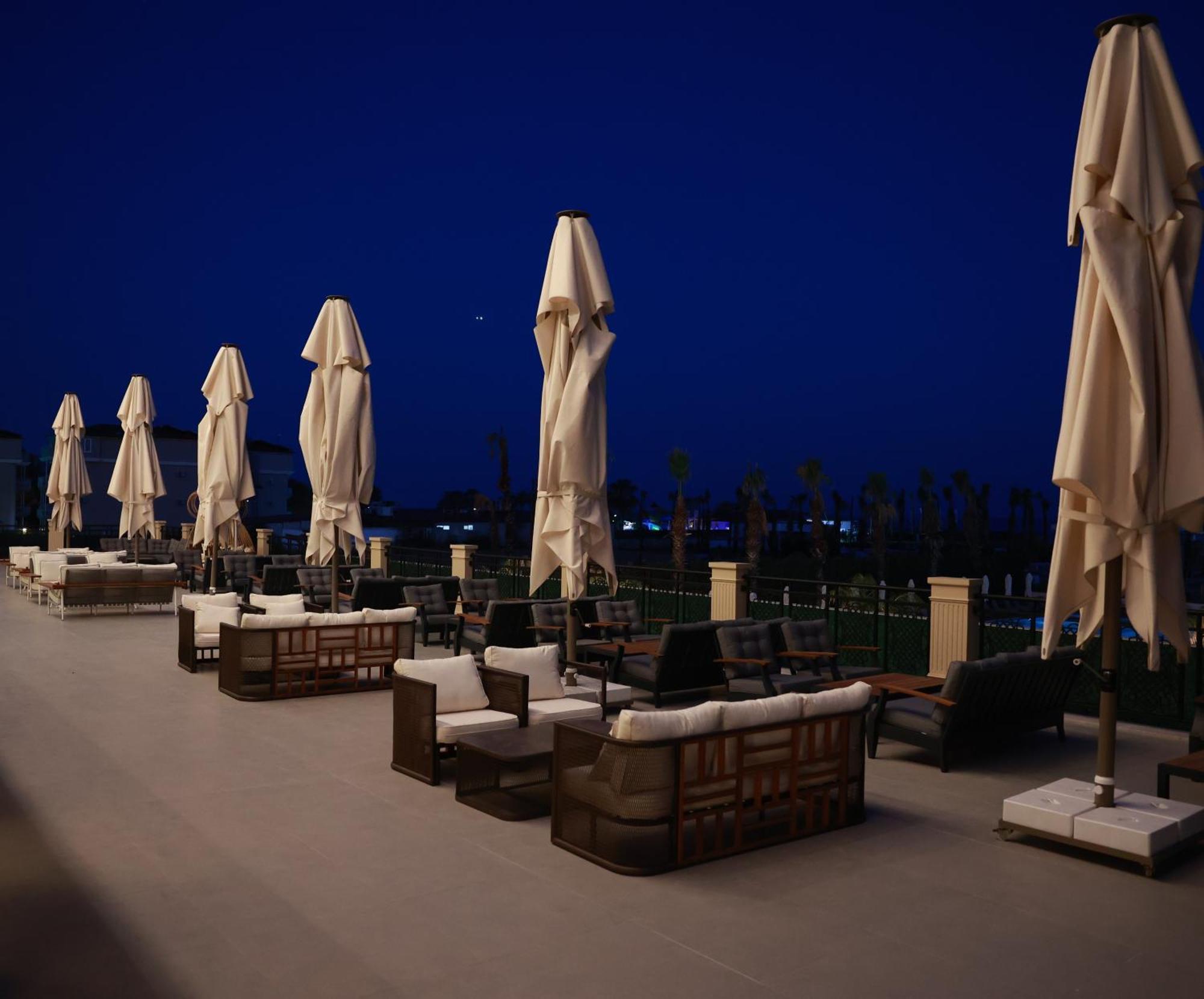 Serenity Queen Hotel Аланія Екстер'єр фото